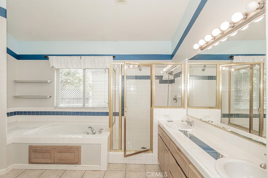 6589 E Michigan Property Photo 32