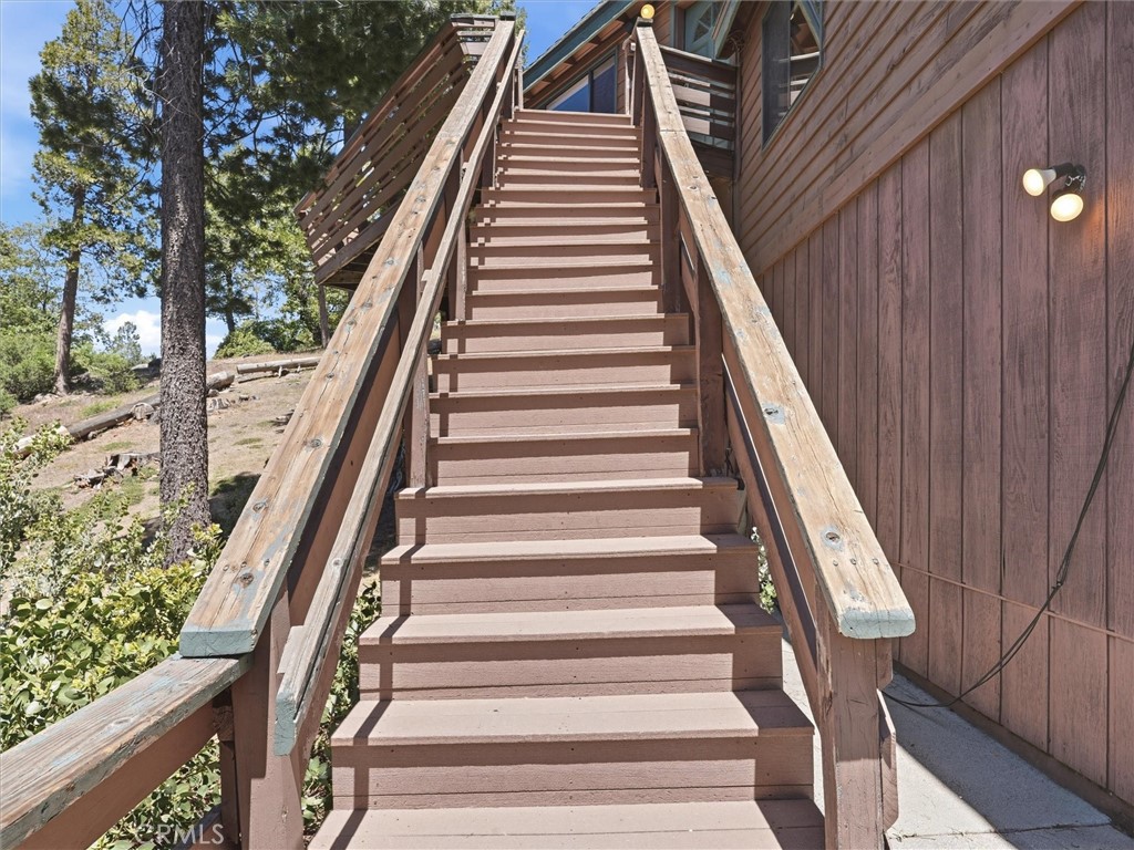 7273 Yosemite Park Property Photo 5