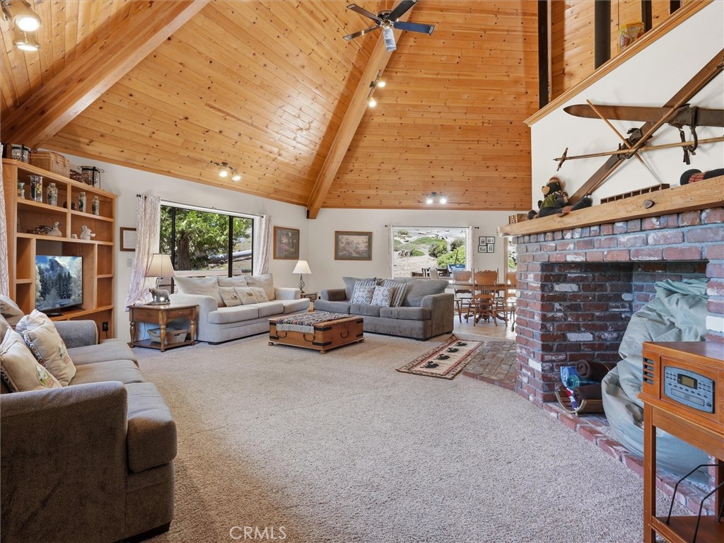 7273 Yosemite Park Property Photo 9