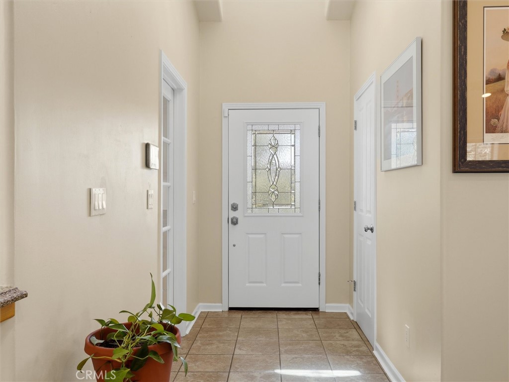 42781 Badger Circle Drive Property Photo 7