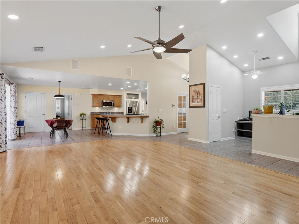 42781 Badger Circle Drive Property Photo 11