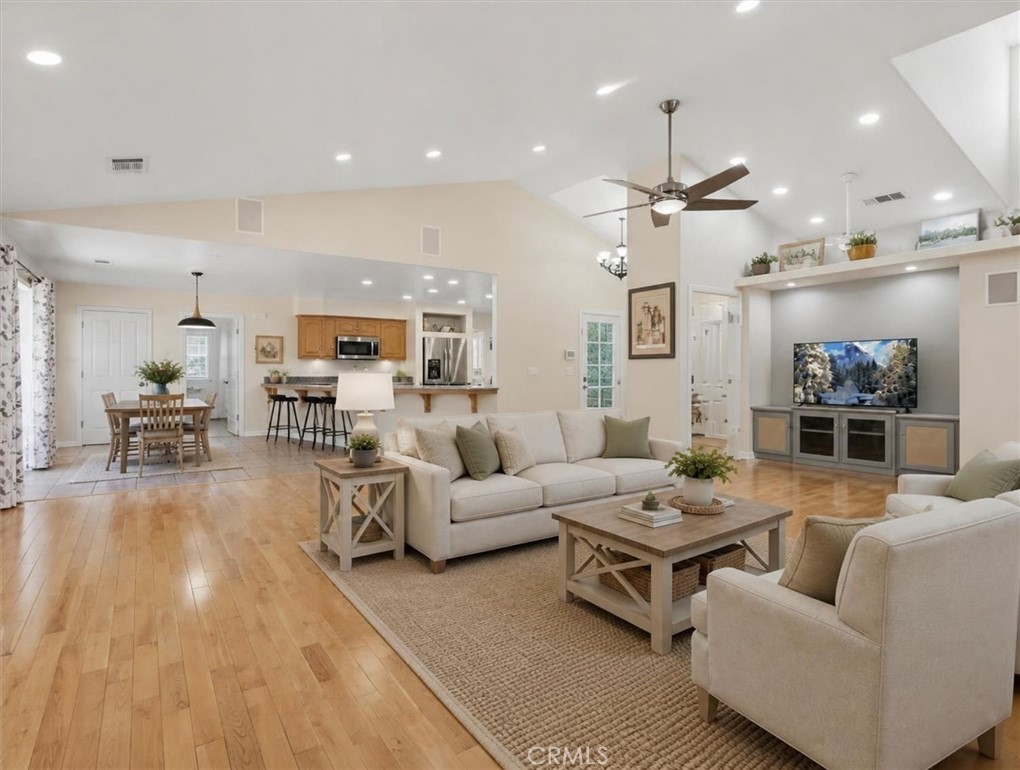 42781 Badger Circle Drive Property Photo 13