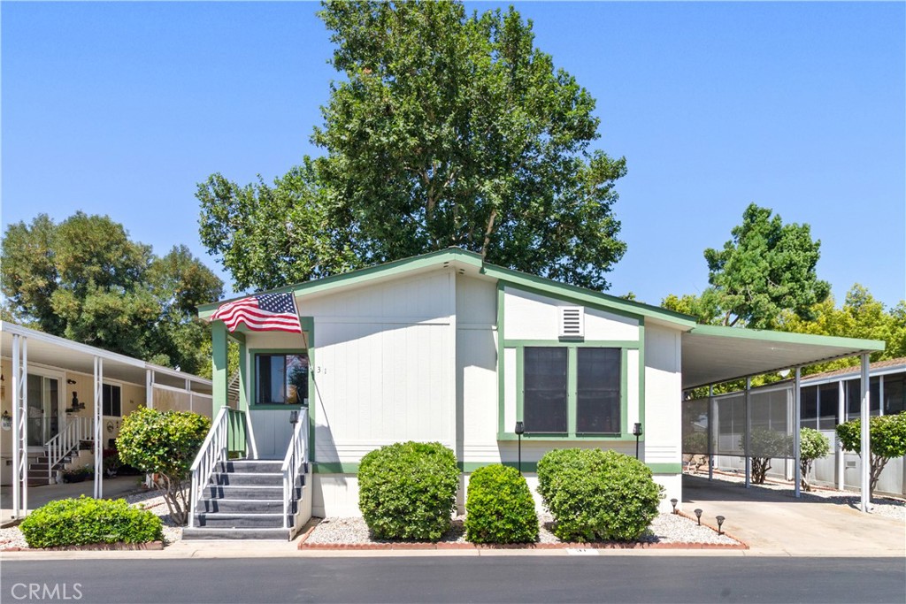 1500 Held Property Photo 2
