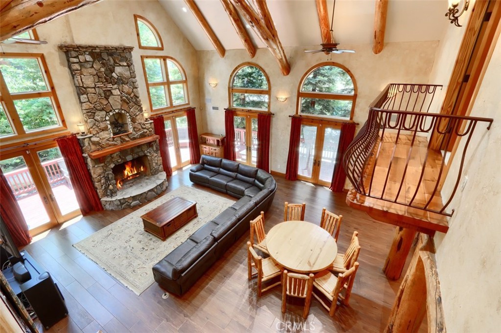 54736 Willow Cove Road Property Photo 9
