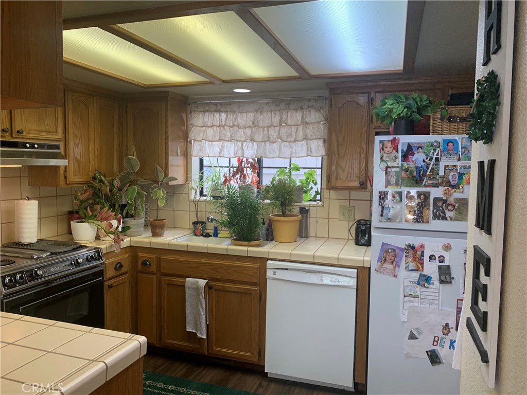 40513 Saddleback Property Photo 7