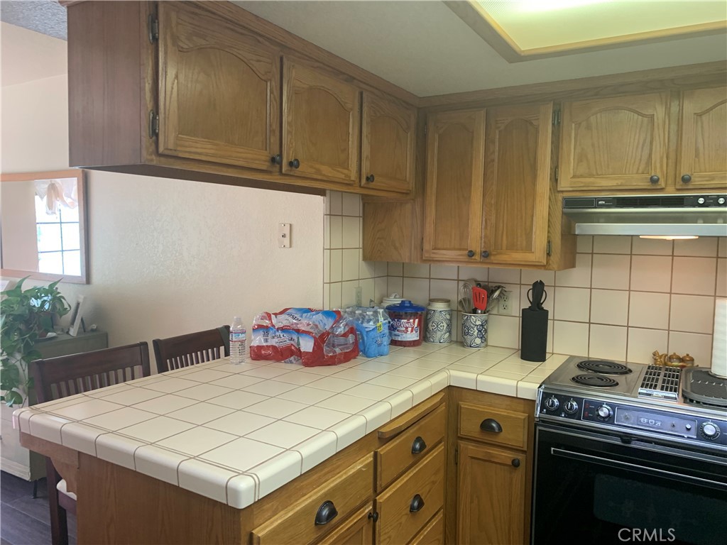 40513 Saddleback Property Photo 8