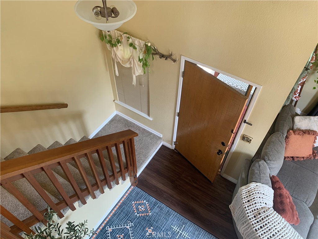 40513 Saddleback Property Photo 9