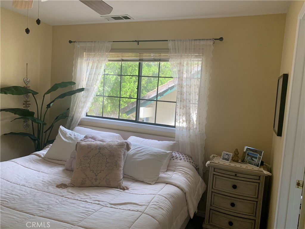 40513 Saddleback Property Photo 17