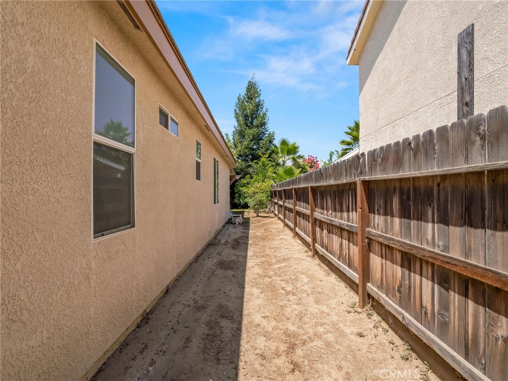 2222 Carson Property Photo 44