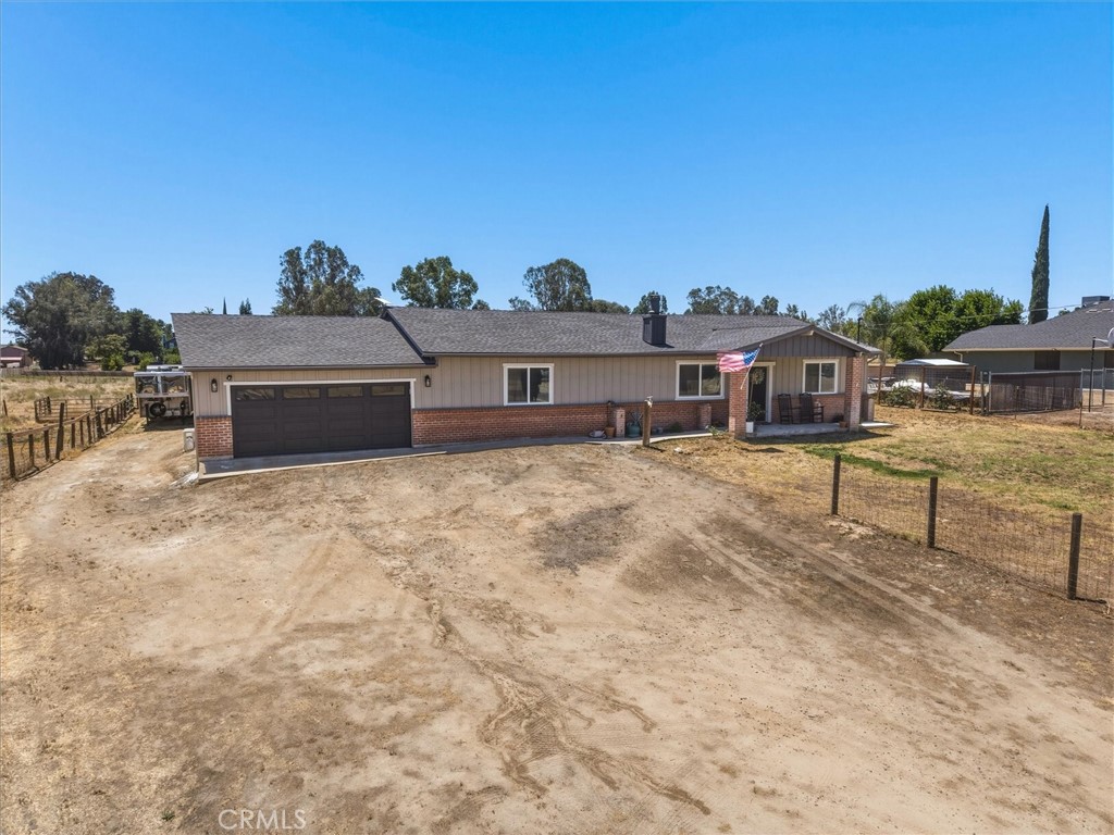 30664 Donald Avenue Property Photo 3