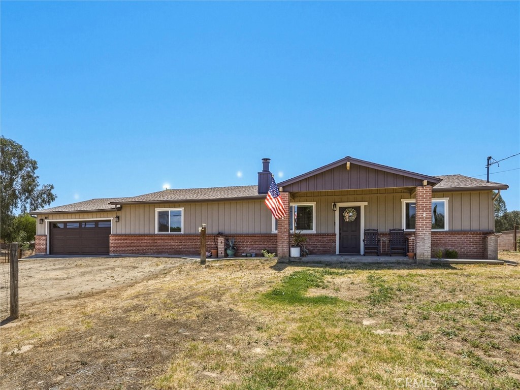 30664 Donald Avenue Property Photo 6