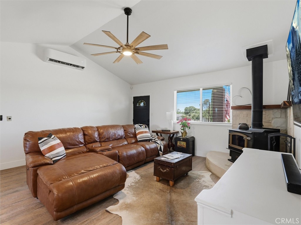 30664 Donald Avenue Property Photo 11