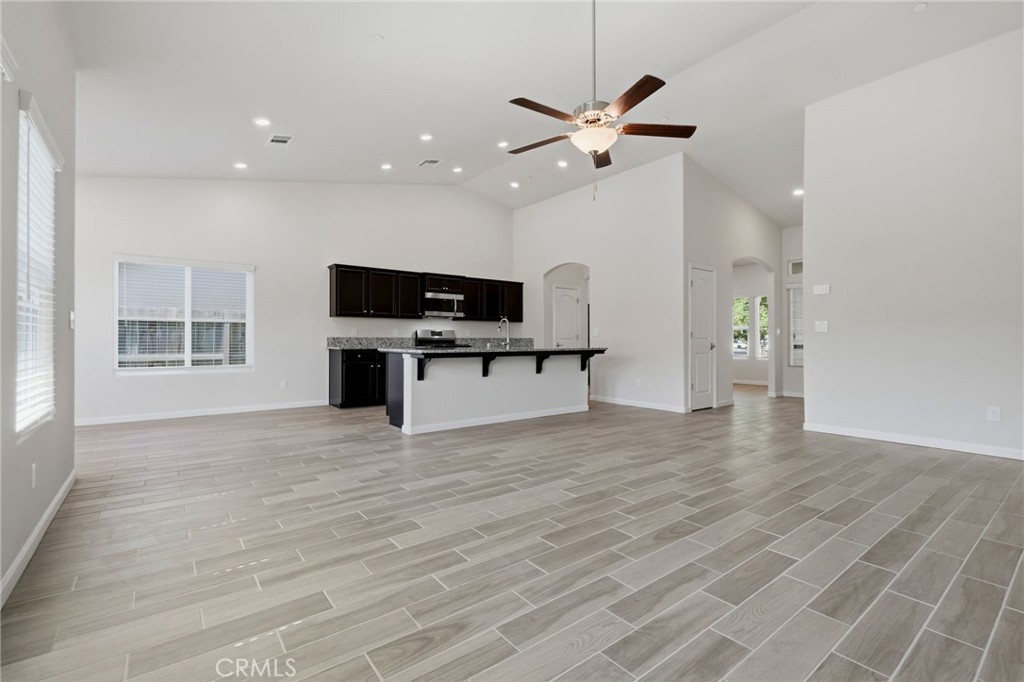 2025 Madeline Drive Property Photo 15