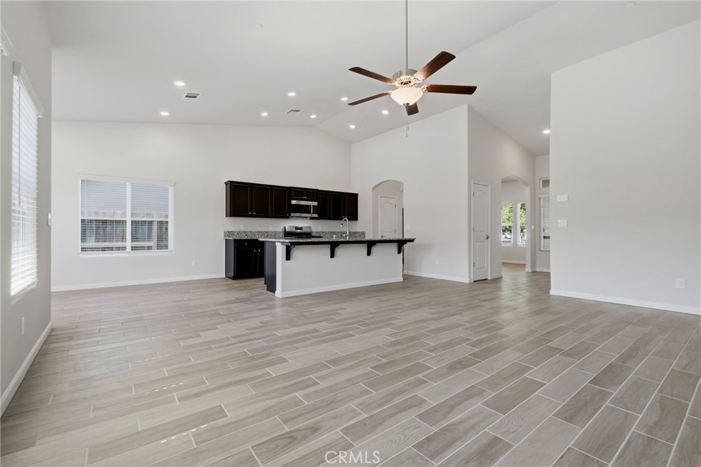 2025 Madeline Drive Property Photo 15