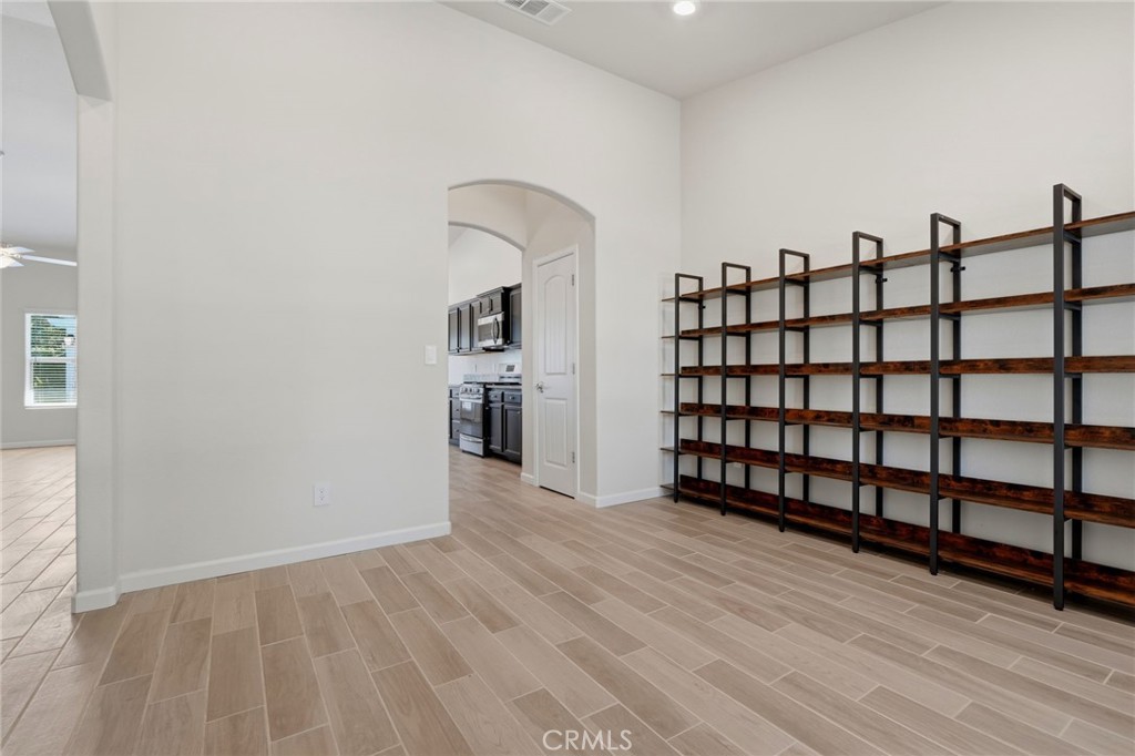 2025 Madeline Drive Property Photo 24
