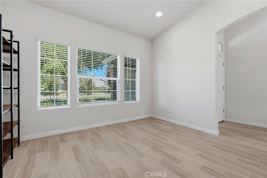 2025 Madeline Drive Property Photo 26