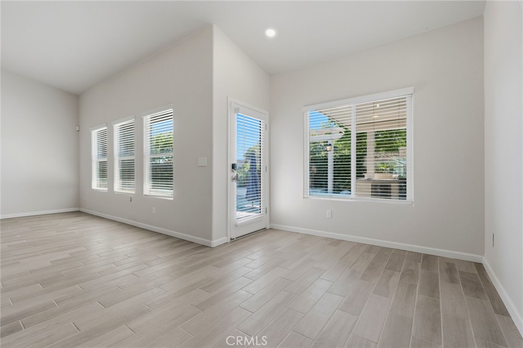 2025 Madeline Drive Property Photo 27