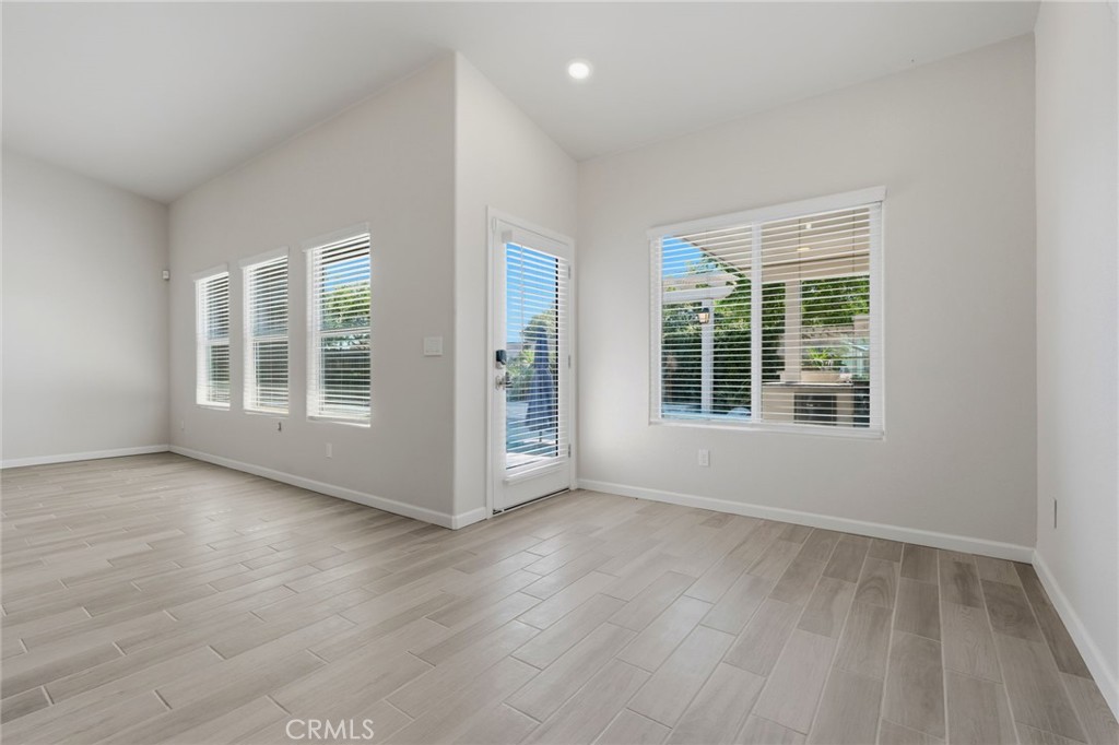 2025 Madeline Drive Property Photo 27