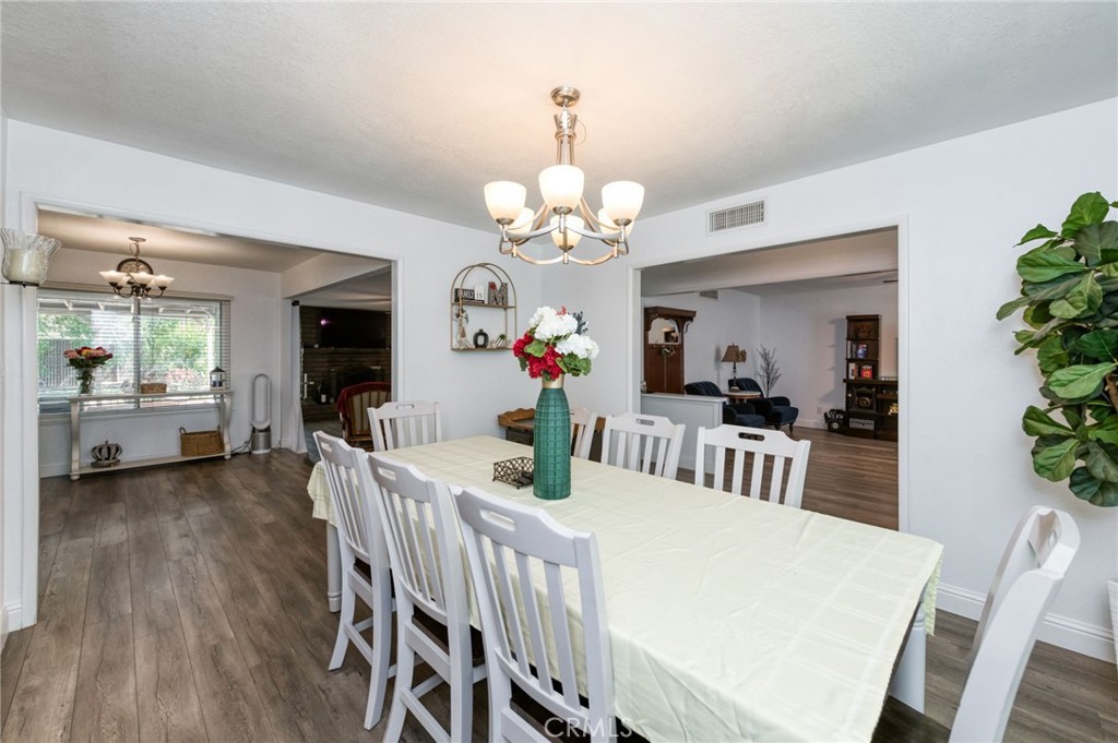 36837 Berkshire Drive Property Photo 19