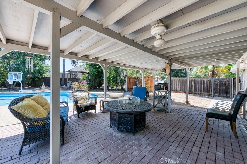 36837 Berkshire Drive Property Photo 51