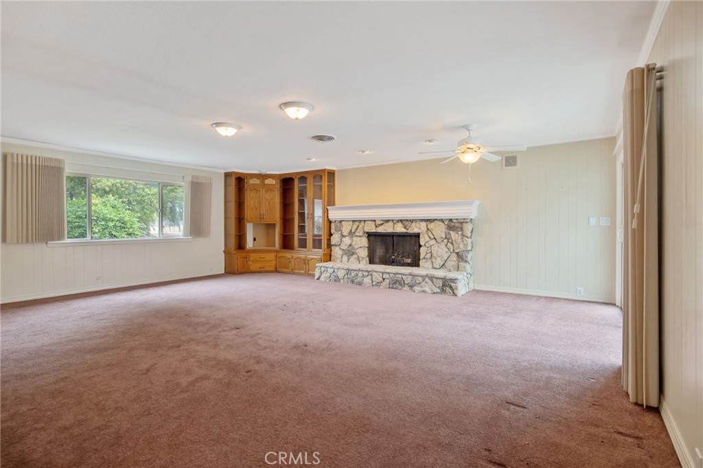 1714 N Blythe Property Photo 42