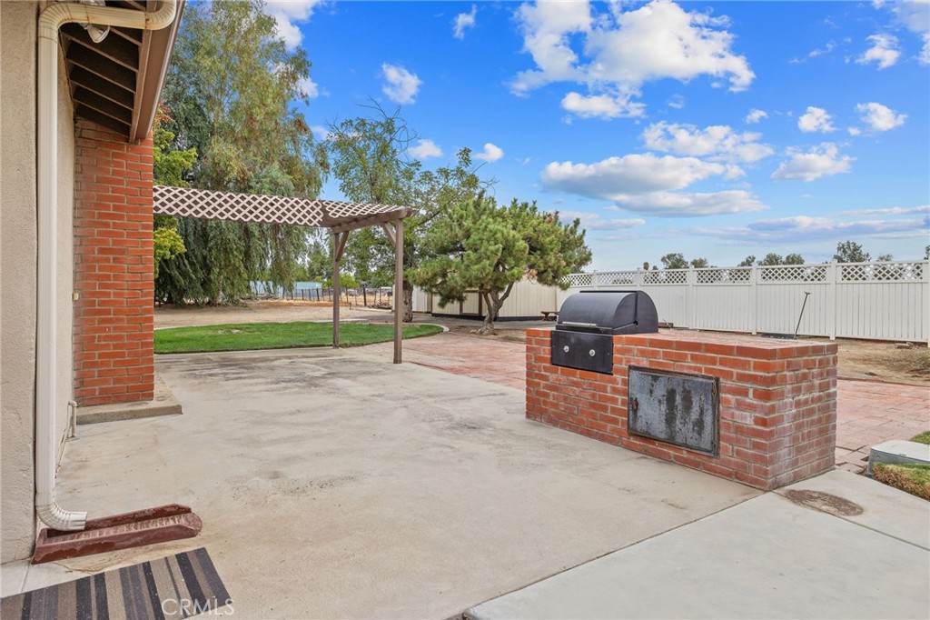 1714 N Blythe Property Photo 60