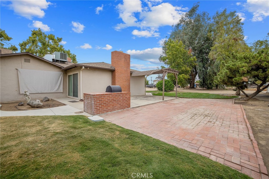 1714 N Blythe Property Photo 61