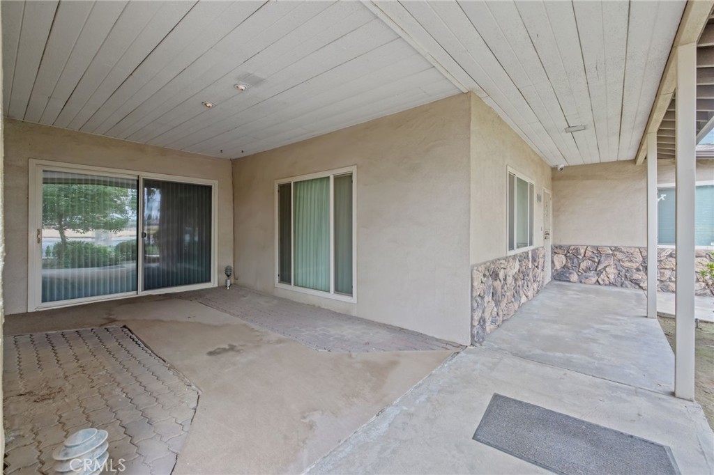 1714 N Blythe Property Photo 64