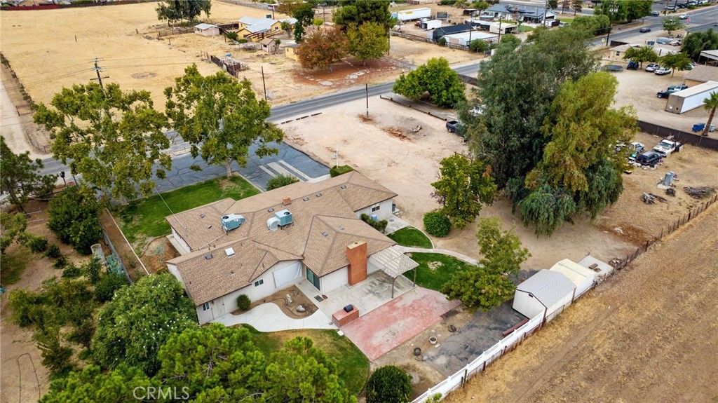 1714 N Blythe Property Photo 71