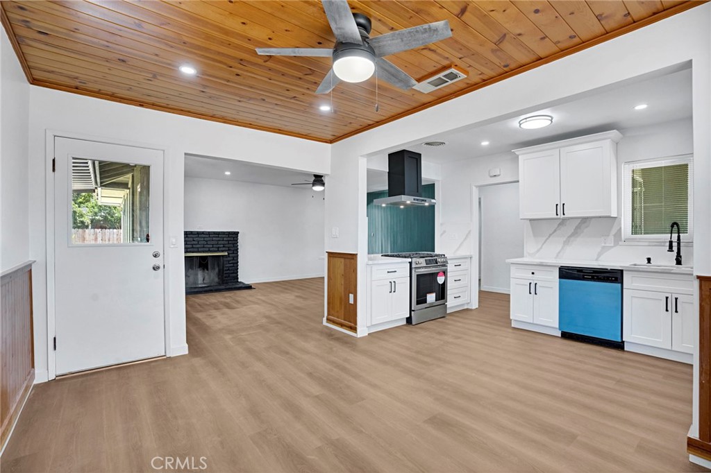 2938 E Willis Property Photo 13