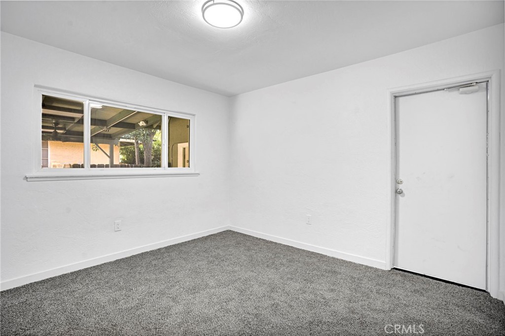 2938 E Willis Property Photo 19