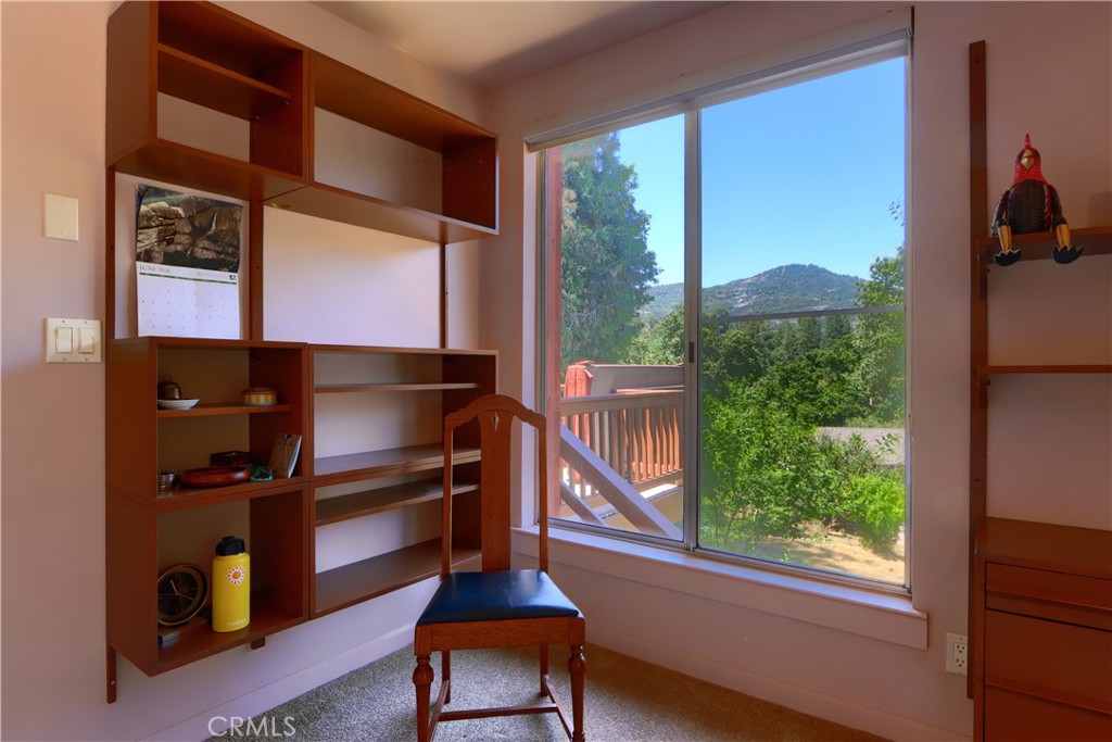 39670 Highview Property Photo 30
