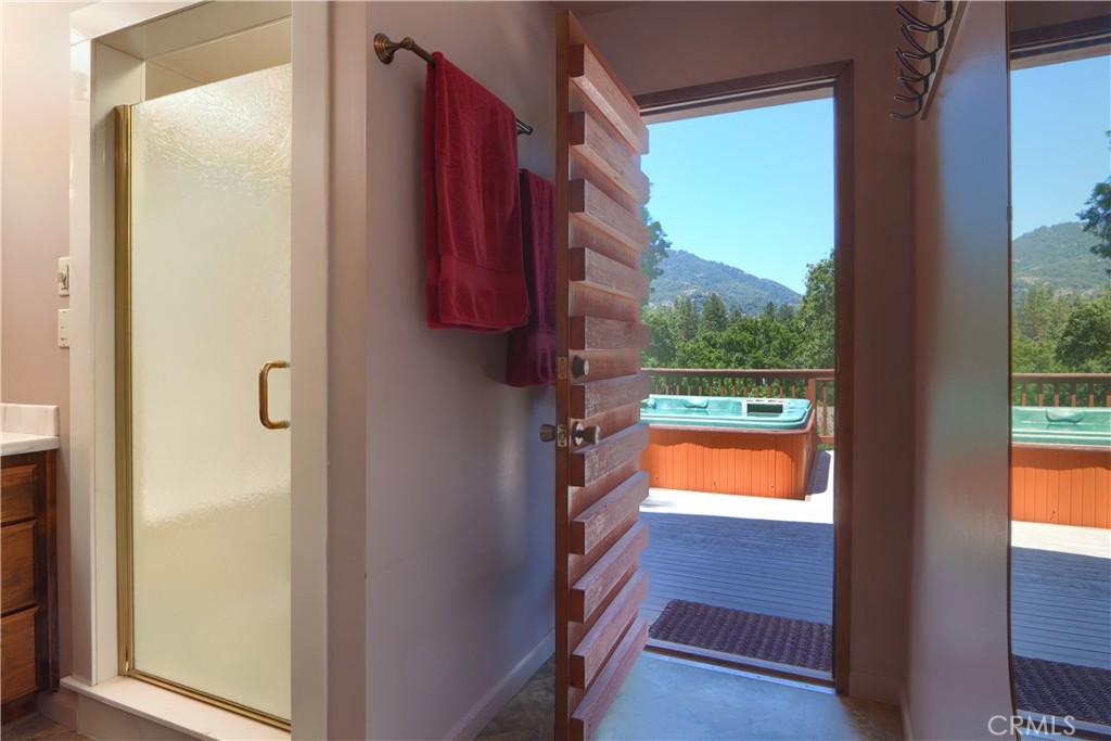 39670 Highview Property Photo 34