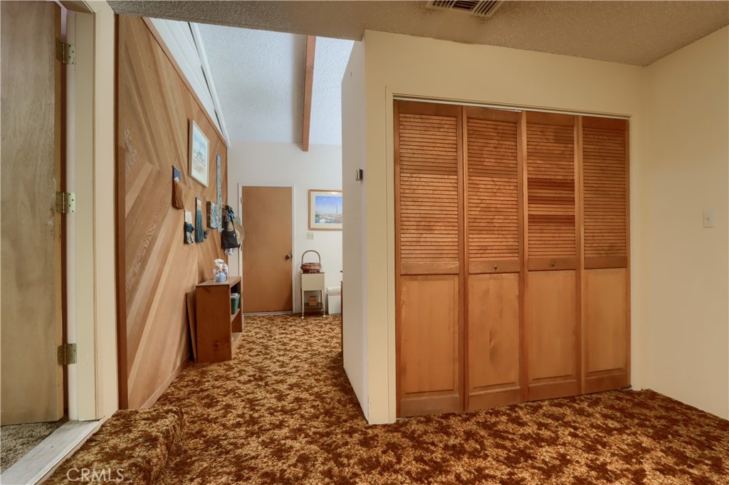 39670 Highview Property Photo 43