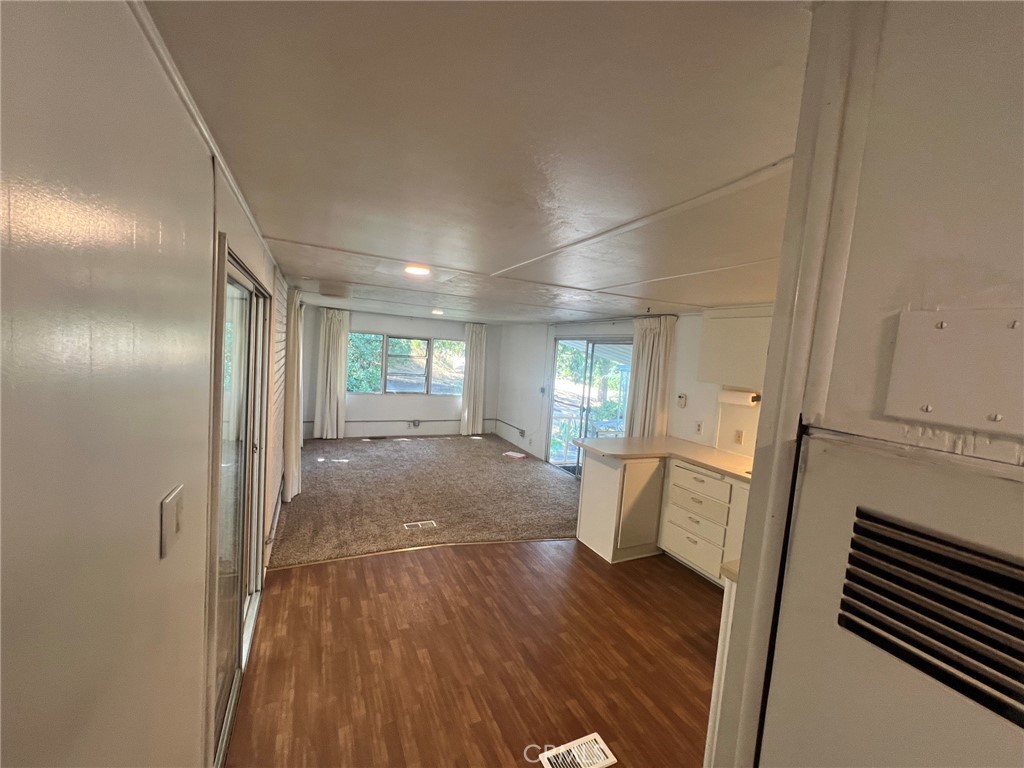 39670 Highview Property Photo 72