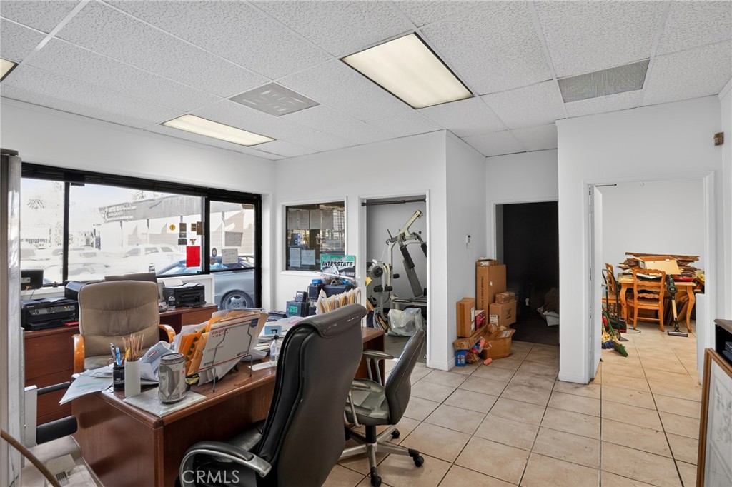 2211 Long Beach Boulevard Property Photo 12