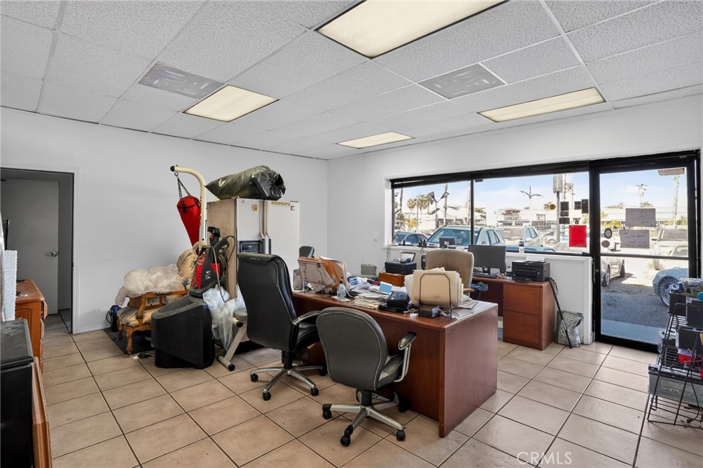2211 Long Beach Boulevard Property Photo 13
