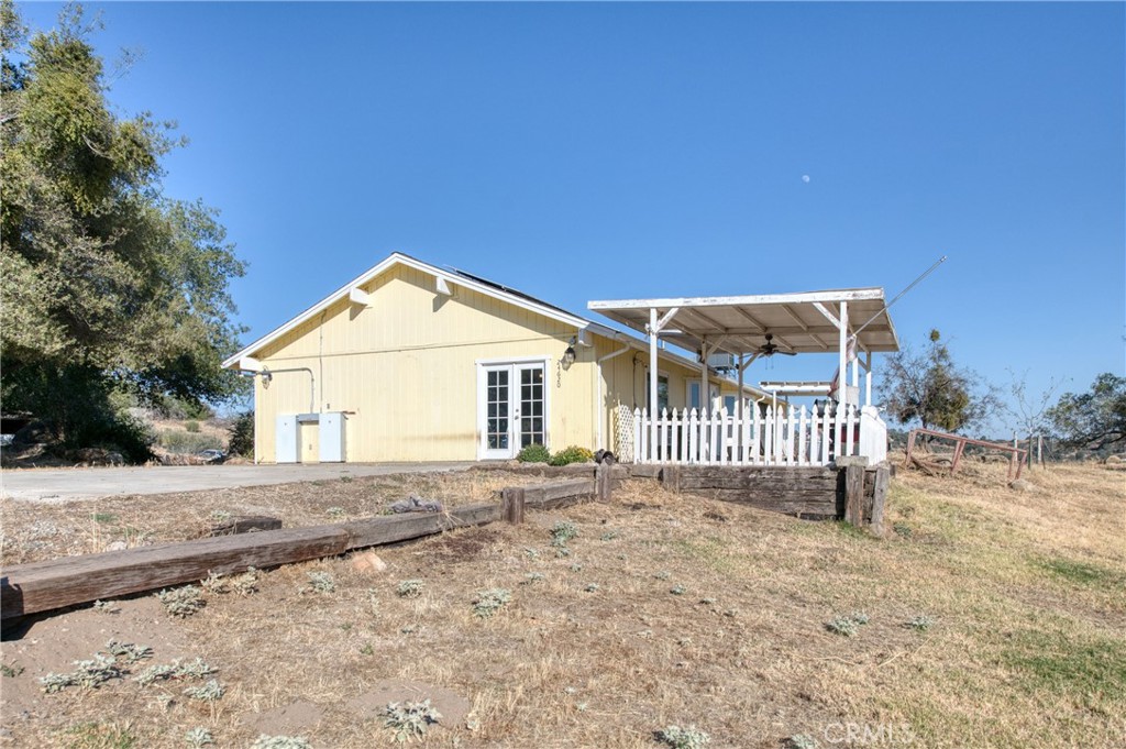 24620 Auberry Road Property Photo 6