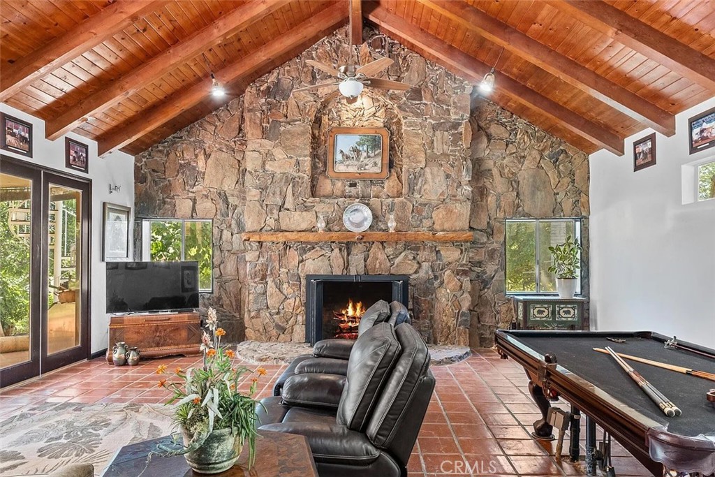 32933 Success Valley Drive Property Photo 8