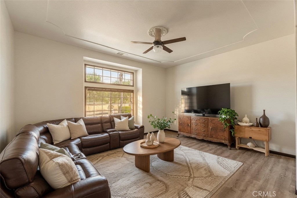 32933 Success Valley Drive Property Photo 10