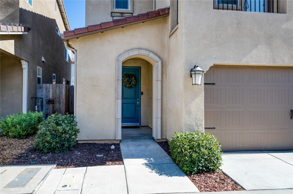 836 Winchell W Property Photo 2