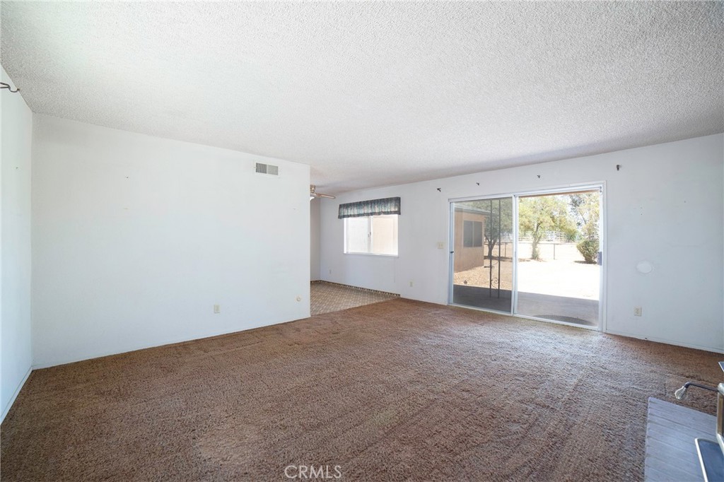 17101 Road 37 Property Photo 5