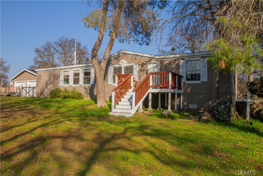 33831 Medford Property Photo 1