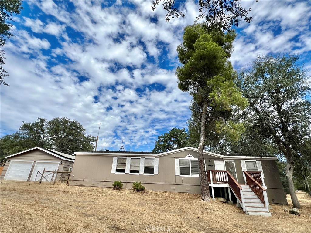 33831 Medford Property Photo 7