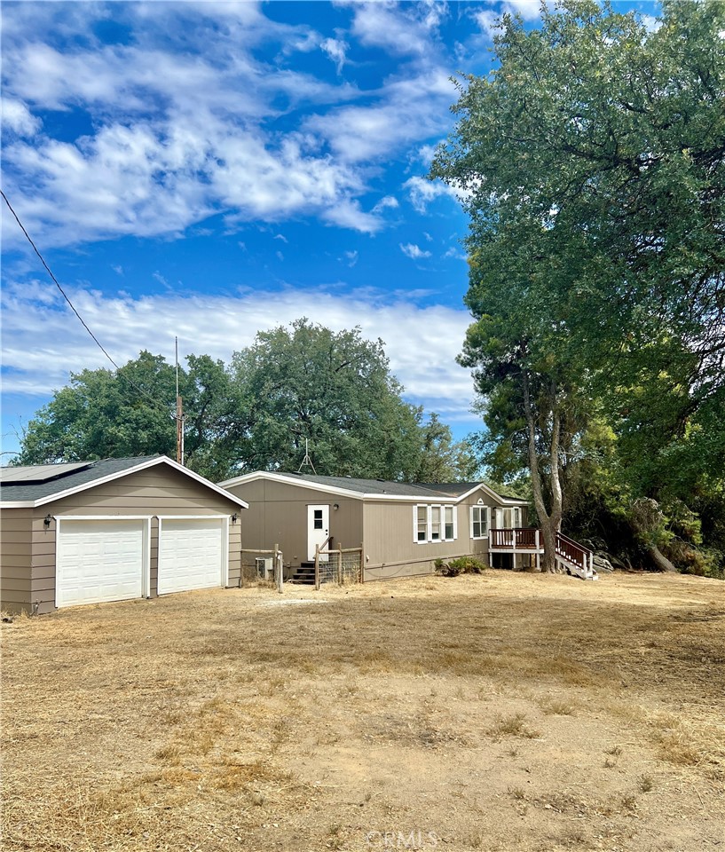 33831 Medford Property Photo 25