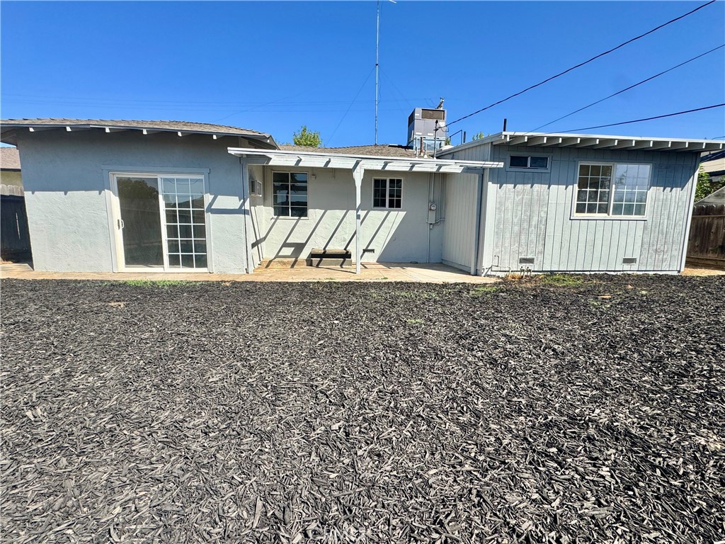 2581 E Gerard Property Photo 15