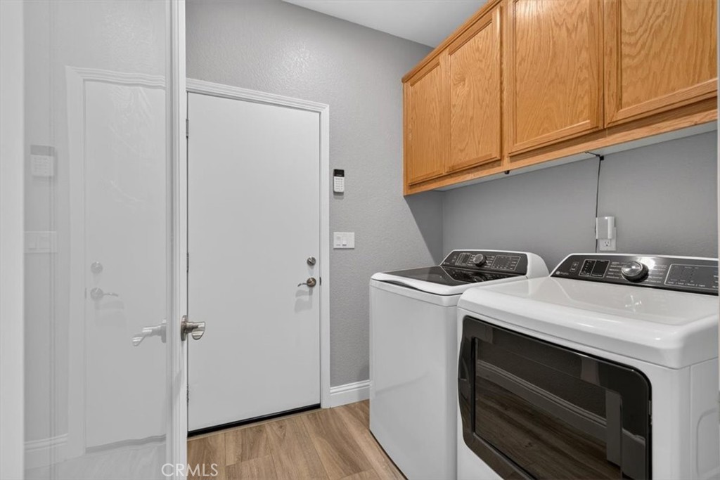 2063 Picadilly Court Property Photo 11
