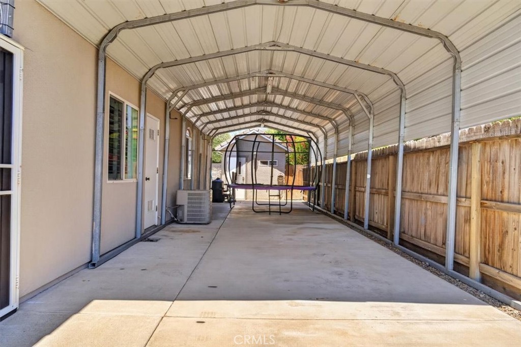 2063 Picadilly Court Property Photo 25