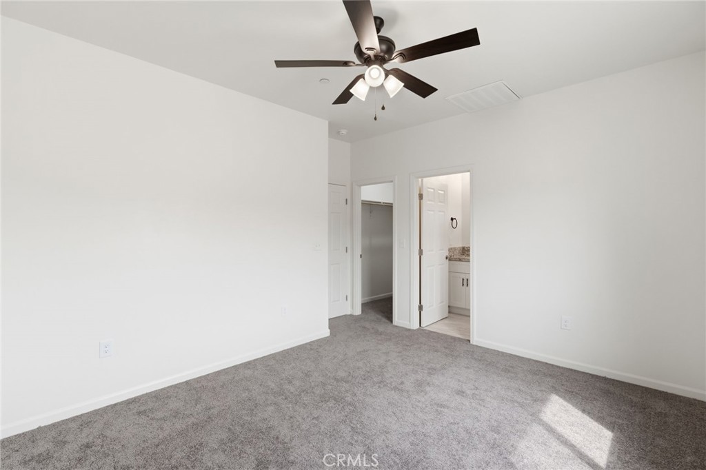 3447 E Douglas Avenue Property Photo 19