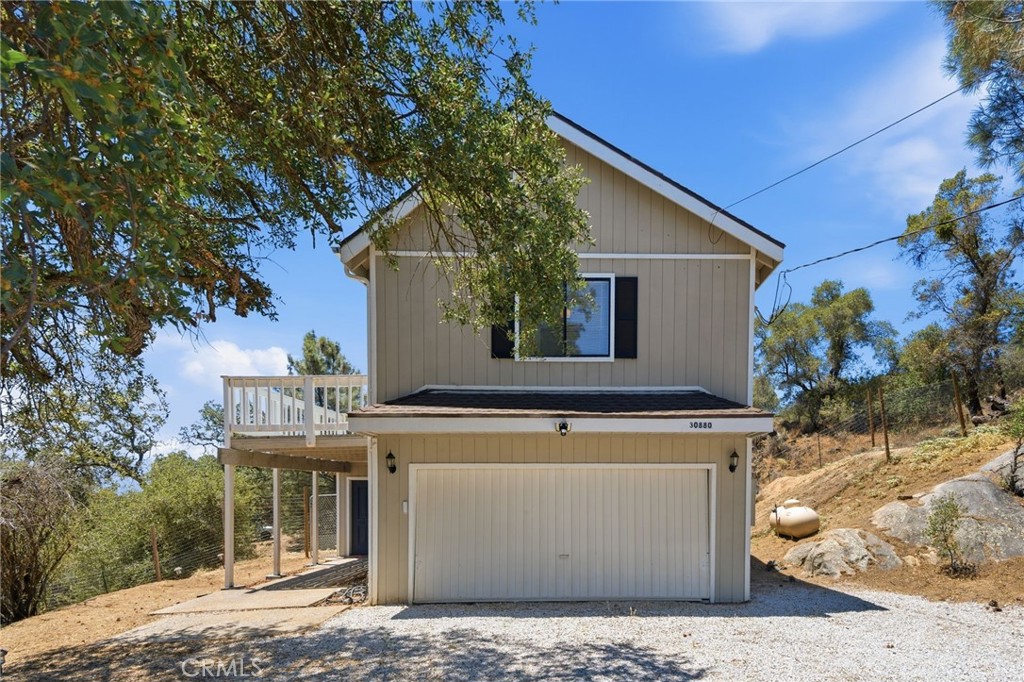 30880 Yosemite Springs Property Photo 4